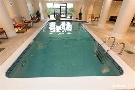 The Westin Waltham Boston Pool Pictures & Reviews - Tripadvisor