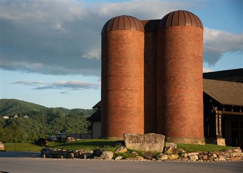 2020 Broken Tee 2-Man: Ballyhack | The Golfer’s Journal