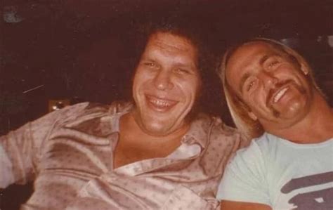 Hulk Hogan and Andre the Giant hanging out in the '80s : r/nostalgia