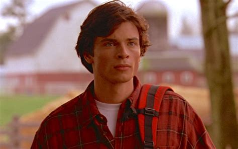 Astro revela erro que quase matou Smallville no início - Tangerina