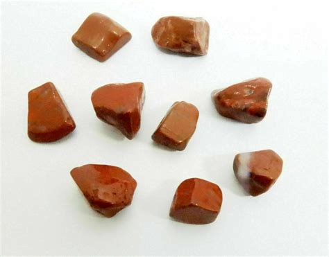 5 Carat Natural Semi Precious Red Jasper Polished Chips 1 To 3 Pieces lot 9 - Picture 6 of 12