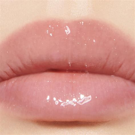 Lip Oil VS Lip Gloss: When To Use Which and Our Best Picks! | CSG