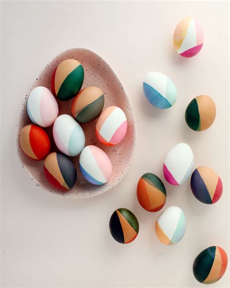 DIY Modern Color-Blocked Easter Eggs | Easter eggs, Easter eggs diy, Modern easter egg