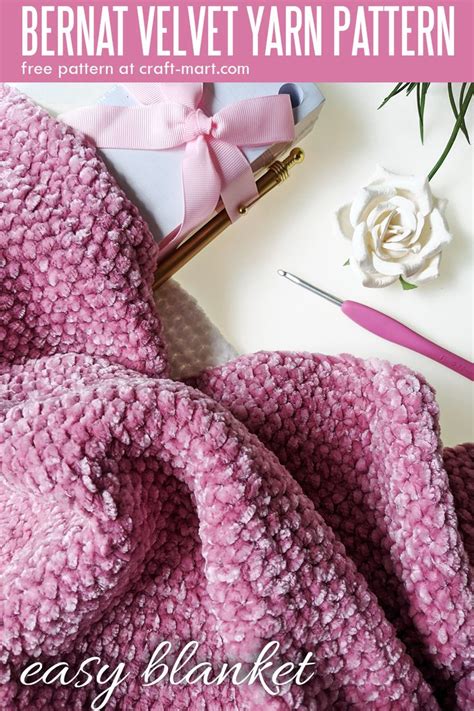 an easy crochet blanket pattern with text overlay that reads bernat velvet yarn pattern