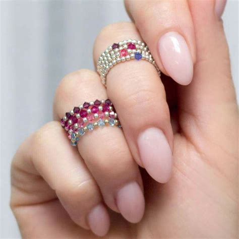 Pin by Ala Brodzisz on Rings | Bead jewellery, Jewelry patterns, Handmade beaded jewelry