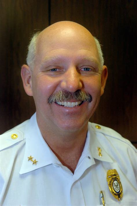 Fairfield police chief to retire