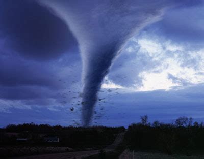 What is it like in the eye of a tornado? | HowStuffWorks