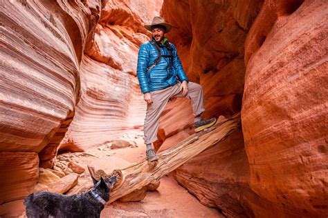 Red Canyon Slot (Peekaboo Canyon) Hiking Guide - Back o' Beyond