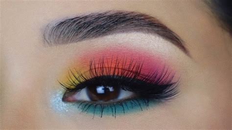 Easy Colorful Eyeshadows | STEP BY STEP - YouTube