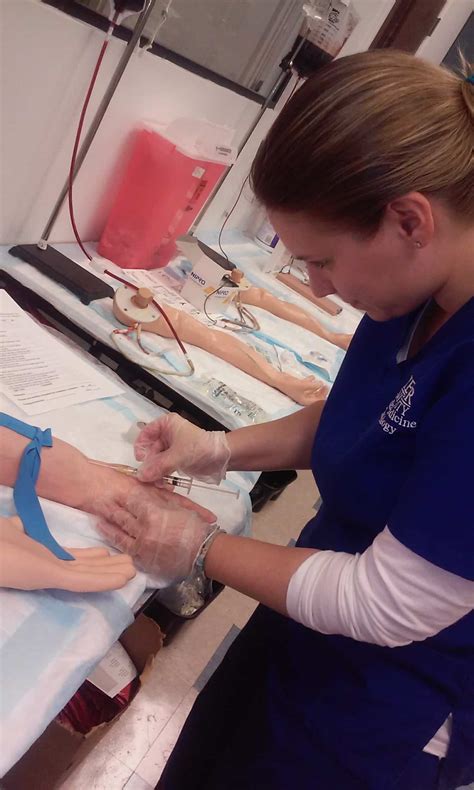 Nuclear Medicine Technology Students Practice Catheter Placement and Injection - Keiser University