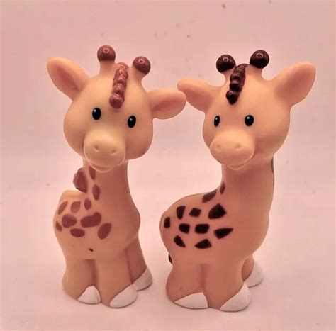 FISHER PRICE LITTLE People~ Noah's Ark Replacement Giraffes Pair ...