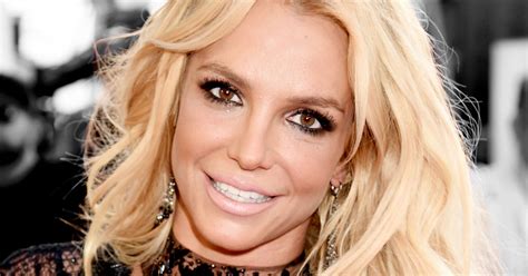 Britney Spears Eye Color - Famosa Bio