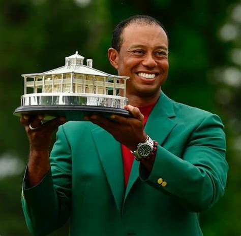 Tiger Woods Epic Comeback – Onlinebelike