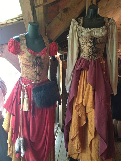 Autumn at the Ren Faire | Lyn Thorne-Alder on Patreon | Renaissance festival outfit, Renaissance ...