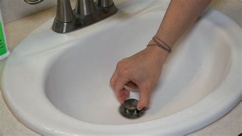 How to Remove a Sink Stopper | Bathroom sink plug, Bathroom sink stopper, Bathroom sink