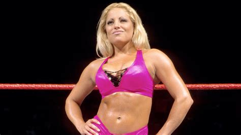 Trish Stratus | WWE