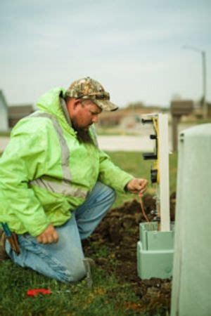 Fiber-Optic Cable Installation Ushering Iowa’s Next ‘Gigabit City’ | Van Meter Inc.