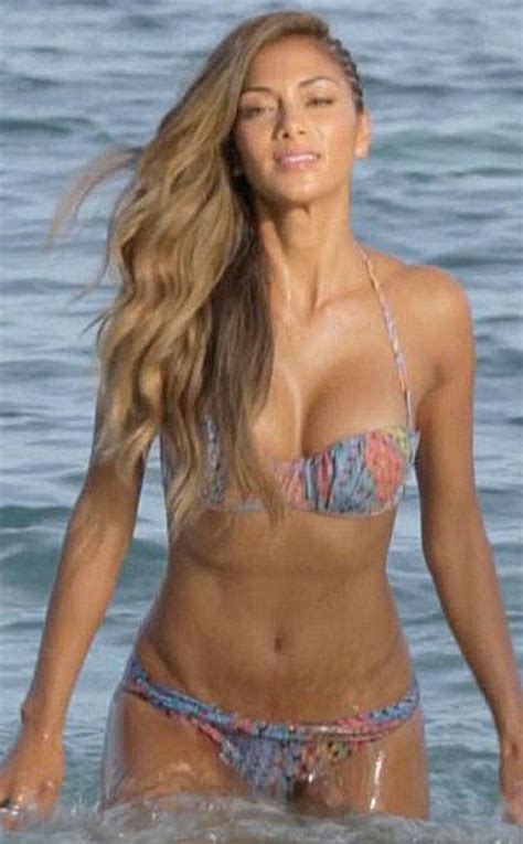 Nicole Scherzinger Shows Off Hot Bikini Body on The X Factor U.K. | Ticketing Box Office