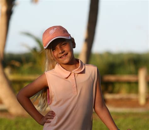 What Does Proper Golf Attire Look Like For Children? – TurtlesAndTees