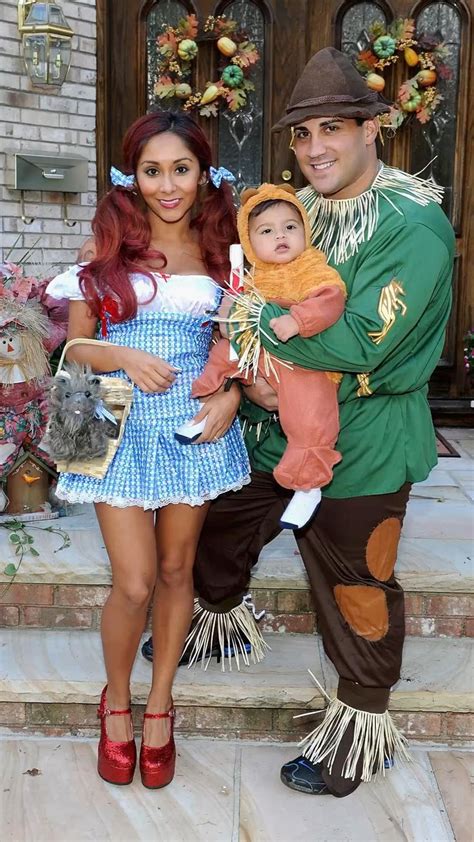 Family Matching Halloween Costume | Celebrity halloween costumes ...