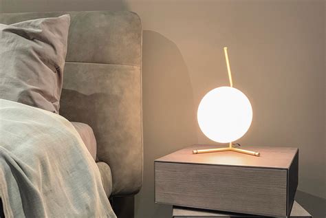 11 of the Best Light Therapy Lamps to Treat the Winter Blues - The Manual