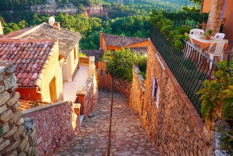 Roussillon in Provence: What to See and Do - French Moments