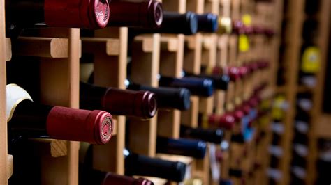 7 Tips for Storing Wine — Best Temperature and Bottle Position