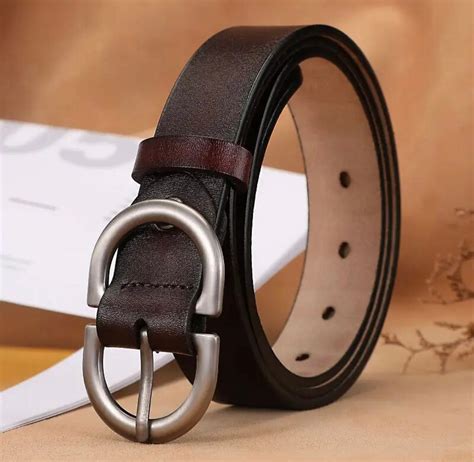 Plain Leather Belt · Horse and Co