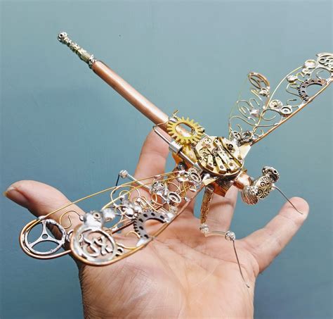 Steampunk Tendencies | Mechanical Steampunk Inspired Sculptures by Hugh...