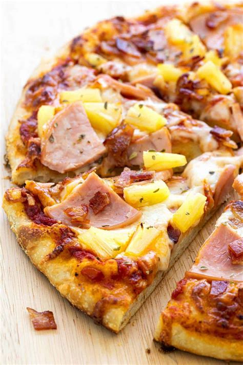 Hawaiian Pizza | Recipe | Pizza recipes homemade, Hawaiian pizza recipe ...