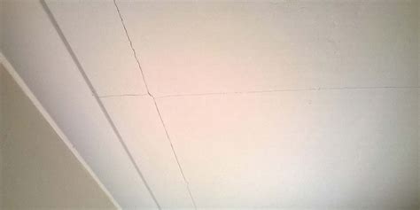 How to Fix a Crack or Hole in a Plaster Ceiling - Building Inspections Adelaide