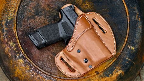 Urban Carry’s LockLeather Hybrid OWB Holster - The Armory Life