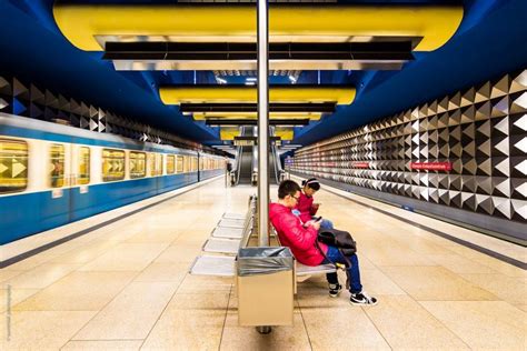 Metro Stations in Munich – An Artistic Statement | City architecture ...