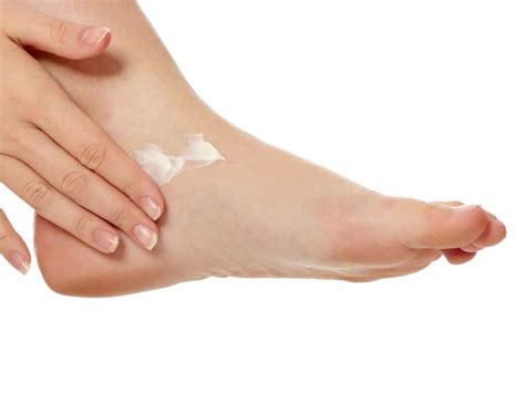 Why Are My Feet Peeling? - Feet First Clinic