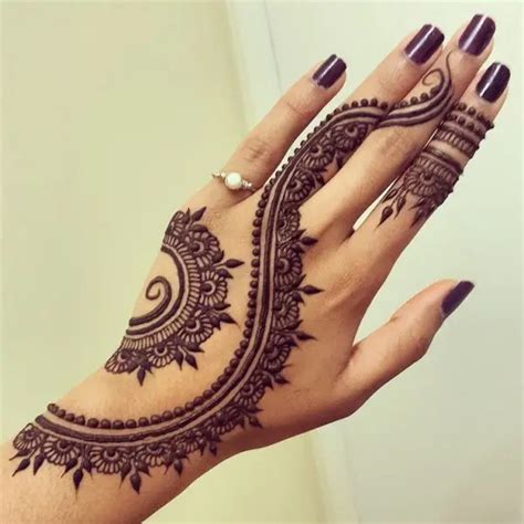 35 Incredible Henna Tattoo Design Inspirations ...