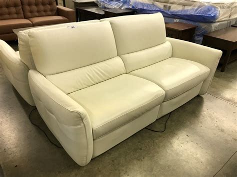 NATUZZI EDITIONS WHITE LEATHER 3 SEAT SOFA WITH ELECTRIC RECLINING SEATS
