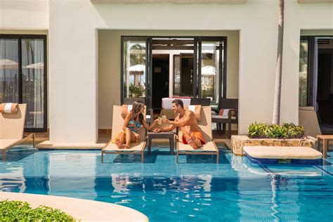 Cheers to swim up suites at Hyatt Ziva Los Cabos #SwimUpEdition San Jose Del Cabo, Hyatt Ziva ...
