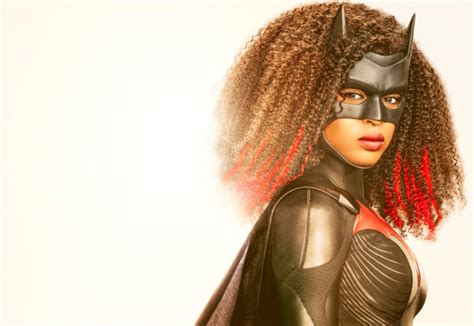 Javicia Leslie on Batwoman Season 2 and Her Unique Take on the Role