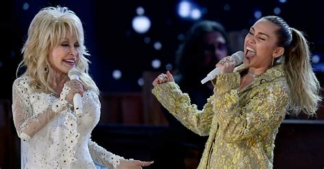 Dolly Parton Shuts Down The 2019 Grammys With Star-Studded Performance ...