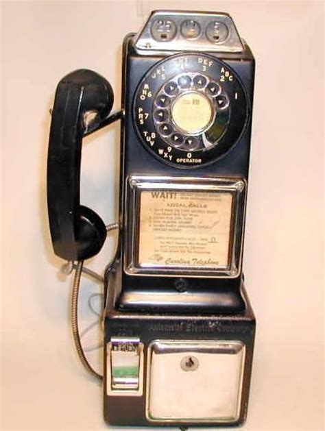 AT&T to hang up its pay phones | Childhood memories, Vintage phones, Old phone