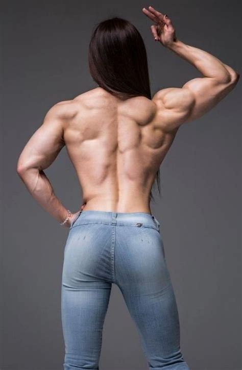 Perfect Back Body Shape Gym Ladies Pictures | Muscle girls, Fitness motivation images, Fitness ...