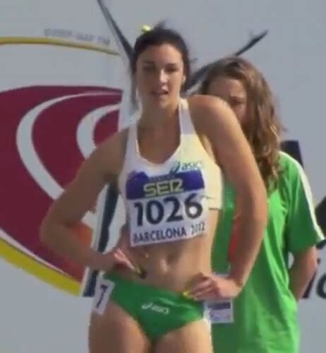 Michelle Jenneke’s Sexy Olympic Warm-up Dance | One of the b… | Flickr