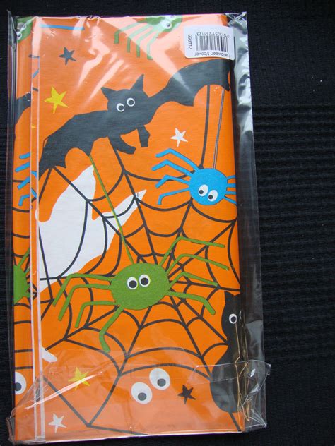 Halloween Paper Disposable Tablecover Party CHEAP Square Halloween Tablecloth 13051251123 | eBay