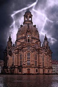 Royalty-Free photo: High-angle photograph of city under lightning | PickPik
