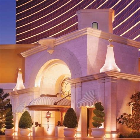 The Wynn Las Vegas ... Salon suites are gorgeous | Top hotels, Travel hotels, Wynn las vegas