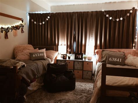 dorm room in hutchens at missouri state university | College dorm room ...