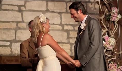 Blake Shelton and Miranda Lambert Wedding [VIDEO]