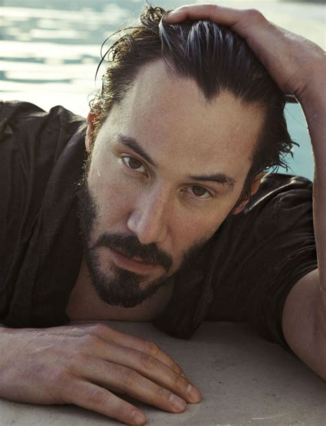 Keanu Reeves para Vogue Hommes International Spring-Summer 2009. Still ...