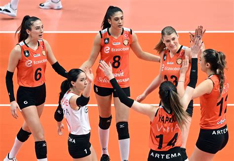 Turkish women's volleyball aims for 24th int'l championship title | Daily Sabah