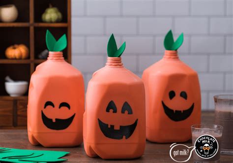 Halloween Milk Jug Craft | American Dairy Association NE